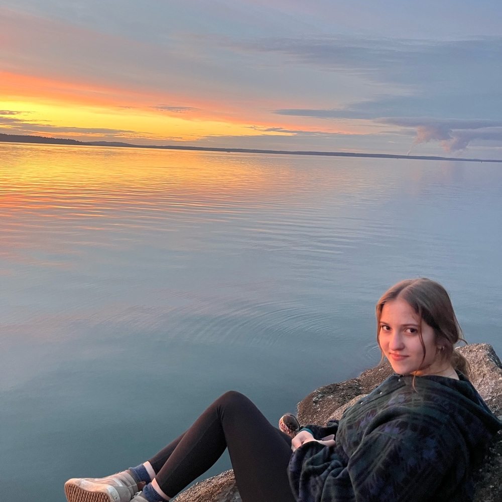 Meet your Posher, Anna